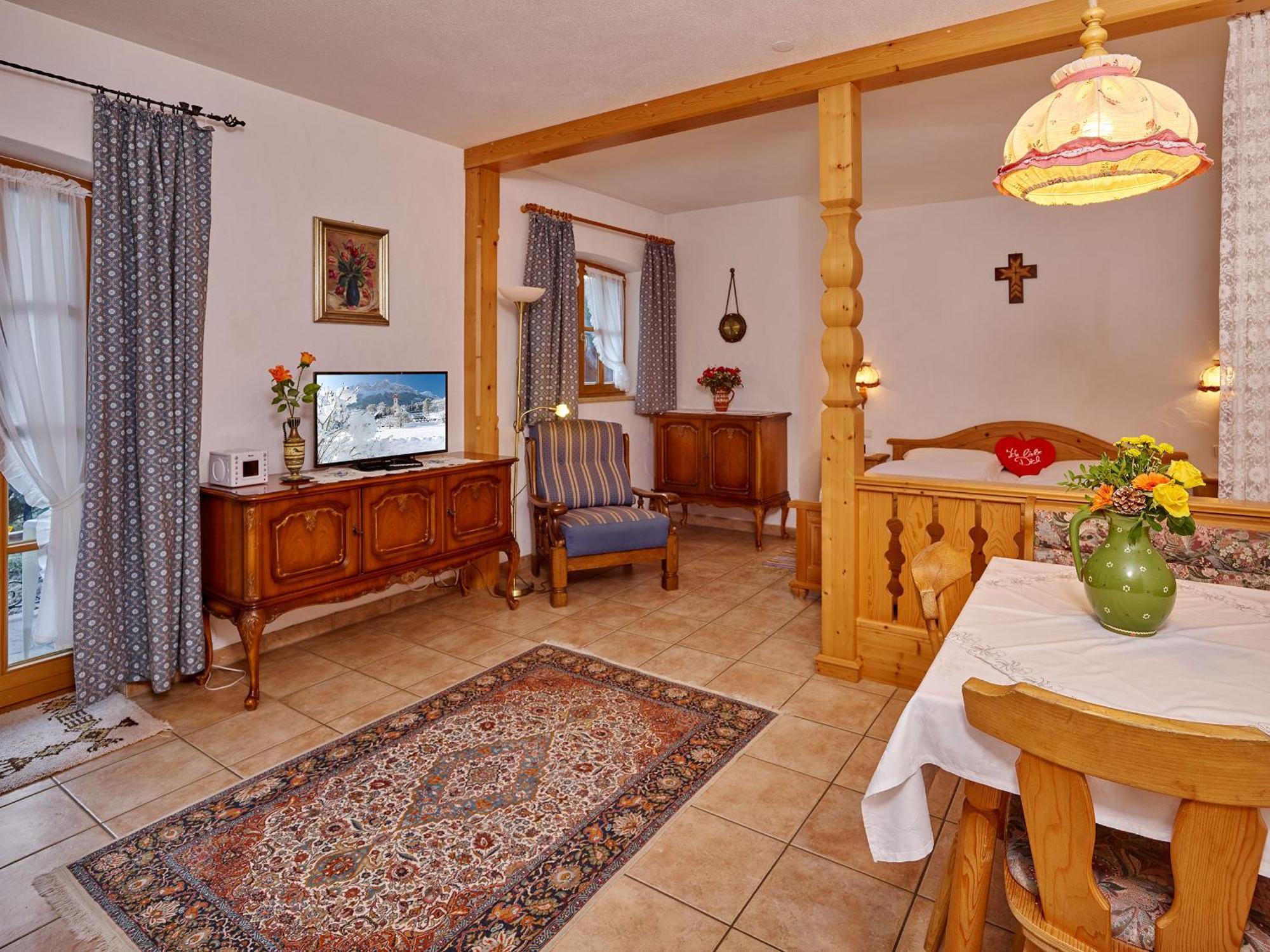 Alpenchalet Zum Jeremia Grainau Pokoj fotografie